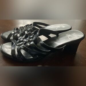 Ladies Size 10W It’s Ok Black Pumps